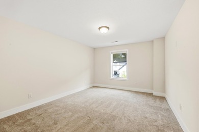 Welcome to Brookmere Manor, one of Farragut's most prestigious - photo 36
