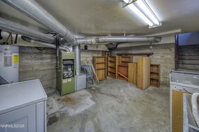 Discover the timeless charm of this classic 1937 brick cottage - photo 37
