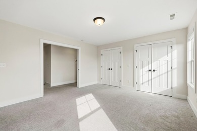 Welcome to Brookmere Manor, one of Farragut's most prestigious - photo 46