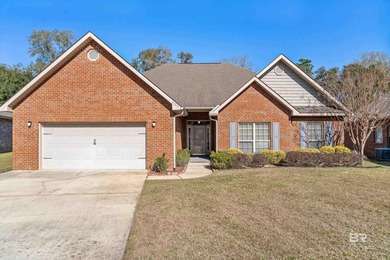 Muiel Lake Home For Sale in Foley Alabama