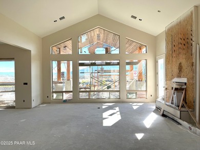 Nestled on 7 aces with sweeping views in Williamson Valley Ranch