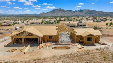 Nestled on 7 aces with sweeping views in Williamson Valley Ranch