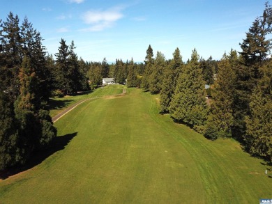 Beautiful Golf Course lot fronting on the 7th Fairway in the - photo 3