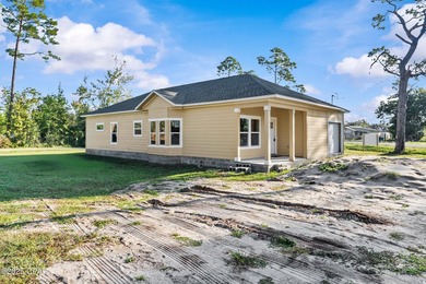 New Construction in this bright open and spacious 3 bedroom, 3 - photo 4