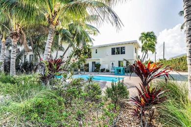 Estate Opportunity Spanning 34,409 SF, this exceptional parcel - photo 17