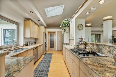 This exceptional 5-bed, 5-bath residence, envisioned and - photo 21
