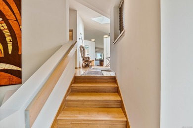 This exceptional 5-bed, 5-bath residence, envisioned and - photo 39