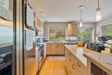 This exceptional 5-bed, 5-bath residence, envisioned and - photo 46