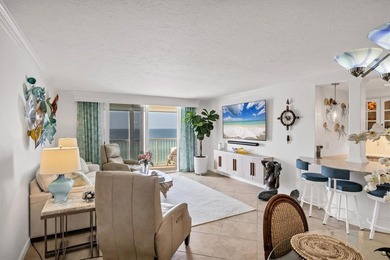 Renovated direct Gulf-front 2BR/2BA on Longboat Key. End-unit - photo 4