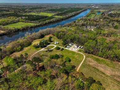 Vinita Hill Farm is one of those properties that rarely come to - photo 1