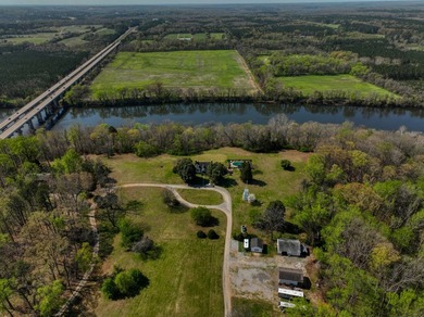 Vinita Hill Farm is one of those properties that rarely come to - photo 8
