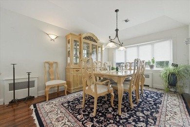 Welcome to this meticulously maintained, sun-drenched and - photo 14
