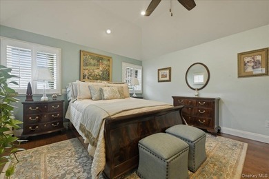 Welcome to this meticulously maintained, sun-drenched and - photo 16