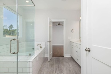 MOVE IN READY, CLOSE PROXIMITY TO RECENTLY FINISHED COMMUNITY - photo 17
