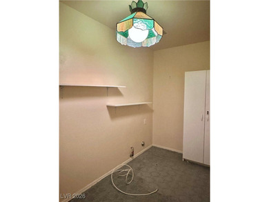 Single story townhouse in Sun City Summerlin.ING