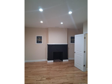 Welcome to this spacious detached single-family home situated on - photo 21