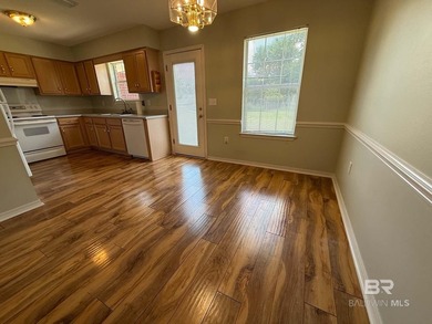 Welcome to 123 Pennbrooke Loop in Foley! This well-maintained - photo 23
