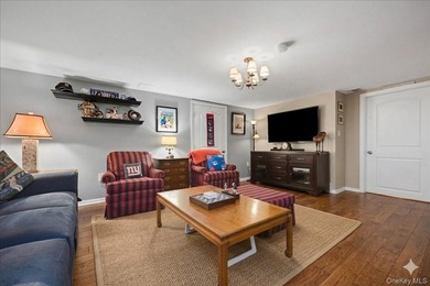 Welcome to this meticulously maintained, sun-drenched and - photo 26
