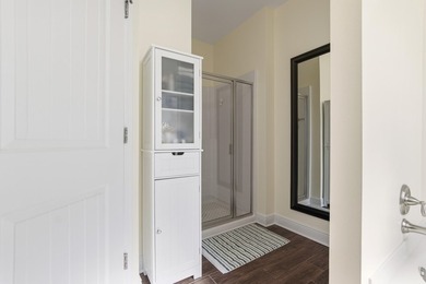 *$10,000 credit to buyer to use for flex cash or rate buy down - photo 28