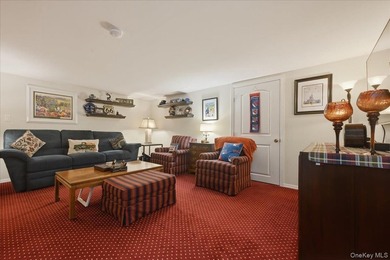 Welcome to this meticulously maintained, sun-drenched and - photo 29
