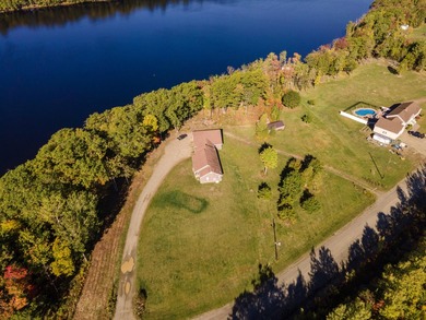 End-of-the-road privacy meets stunning riverfront living in this - photo 49