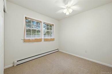Welcome home to this beautifully maintained, move-in ready ranch - photo 13