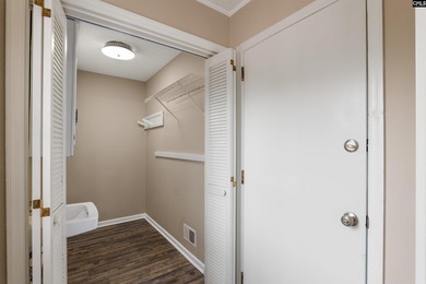Incredible opportunity in the heart of Lexington! Recently - photo 14
