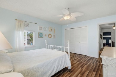 This Gulf Breeze home presents a great opportunity for buyers - photo 29