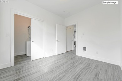 Fully leased, income-producing 7-unit multifamily asset in North - photo 5