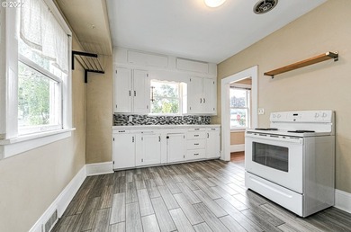 Fully leased, income-producing 7-unit multifamily asset in North - photo 9