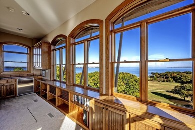 Quality 6 bedroom 4+ bath home located on 4+ acres with Lake - photo 9