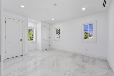 Unique Opportunity...the Best Deal In Town! Lives like a - photo 19