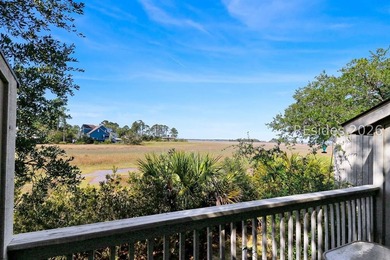 Wake up to breathtaking Broad Creek views and experience the - photo 21