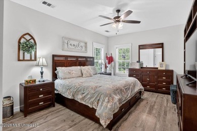 Welcome to this stunning 4 bedroom, 3 bathroom barndominium - photo 21