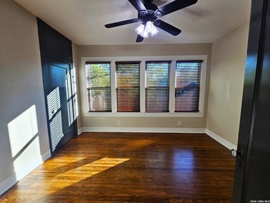 Fully renovated 3-bedroom, 2-bath home offering the perfect - photo 26