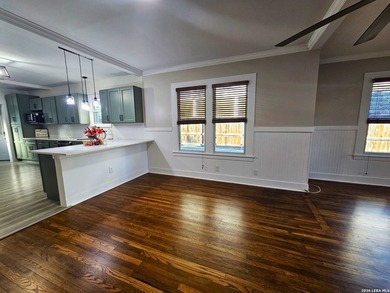 Fully renovated 3-bedroom, 2-bath home offering the perfect - photo 31