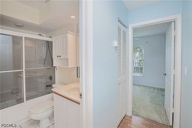 2 BR/2 Bath END-UNIT LAKE VIEW condo in the affordable - photo 33