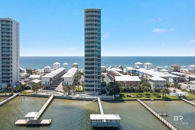 Welcome to Lagoon Tower PH 18, an exquisite 4-bedroom, 3 - photo 38