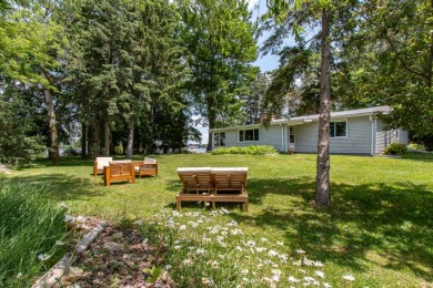 A+ Frontage, Stunning Lot, Year Round Lake Home Getaway - Lake Home For Sale in Juneau, Wisconsin
