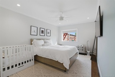 Why rent when you can own? This beautifully updated unit offers - photo 7