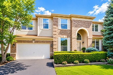 (private lake, pond, creek) Home For Sale in Lisle Illinois