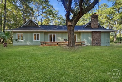 Nestled within the prestigious gated community of The Landings - photo 27