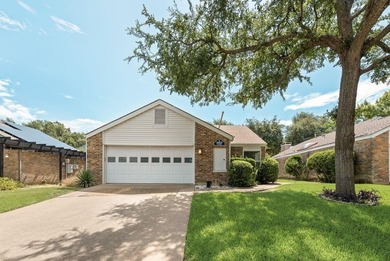 (private lake, pond, creek) Home For Sale in Addison Texas