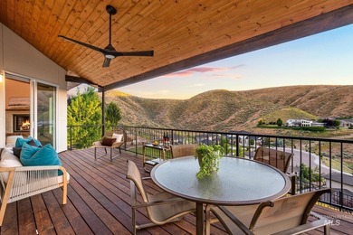 Perched in Boise's Eyrie Canyon with expansive views! This - photo 4