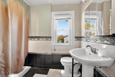 Semi attached property...Welcome to 17 Mount Joy Place in New - photo 11