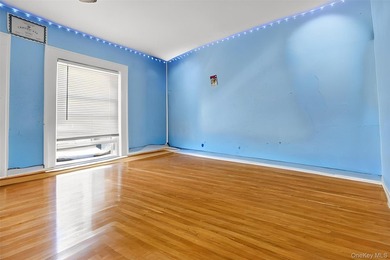 Semi attached property...Welcome to 17 Mount Joy Place in New - photo 13