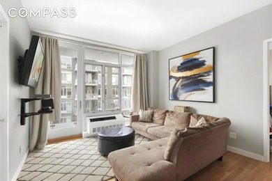 Gorgeous Sunny South-Facing 2BR + Terrace in Boutique Luxury - photo 1