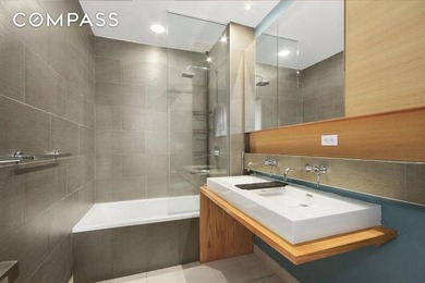 Gorgeous Sunny South-Facing 2BR + Terrace in Boutique Luxury - photo 4
