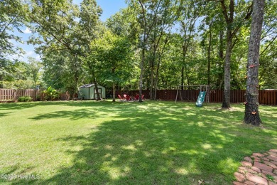 Welcome to sought-after Bayshore Estates, where timeless - photo 9