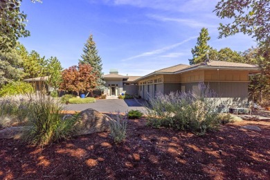 Upper Klamath Lake Home For Sale in Klamath Falls Oregon